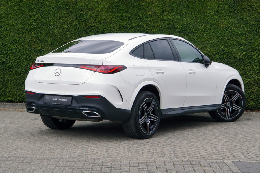 Mercedes-Benz GLC Coupé GLC 300 e 4MATIC AMG Line | Pano Burmester Distronic Memory Digital
