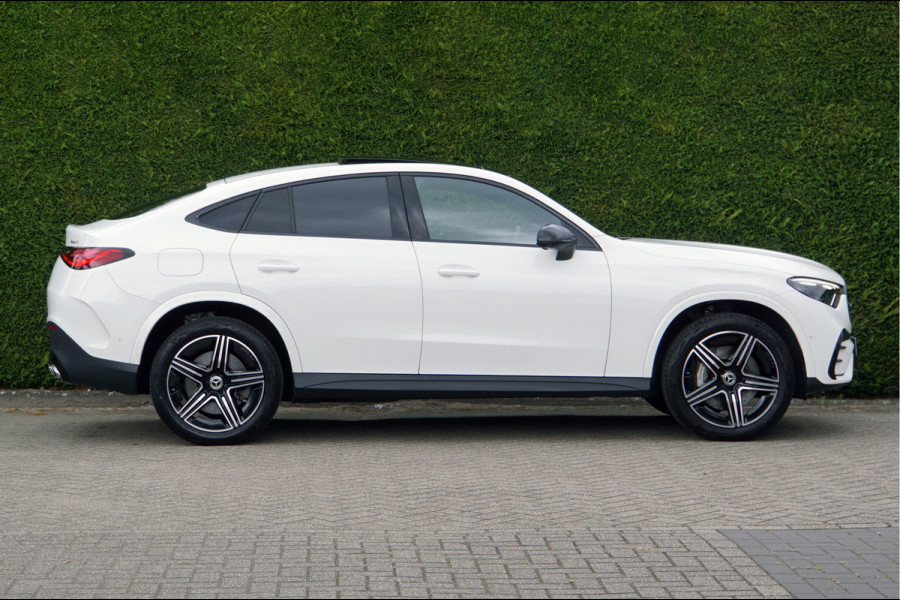 Mercedes-Benz GLC Coupé GLC 300 e 4MATIC AMG Line | Pano Burmester Distronic Memory Digital