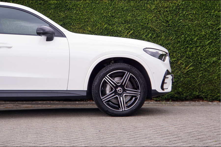 Mercedes-Benz GLC Coupé GLC 300 e 4MATIC AMG Line | Pano Burmester Distronic Memory Digital