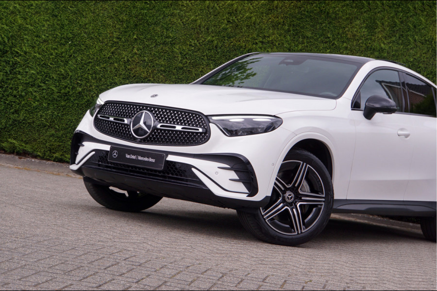 Mercedes-Benz GLC Coupé GLC 300 e 4MATIC AMG Line | Pano Burmester Distronic Memory Digital