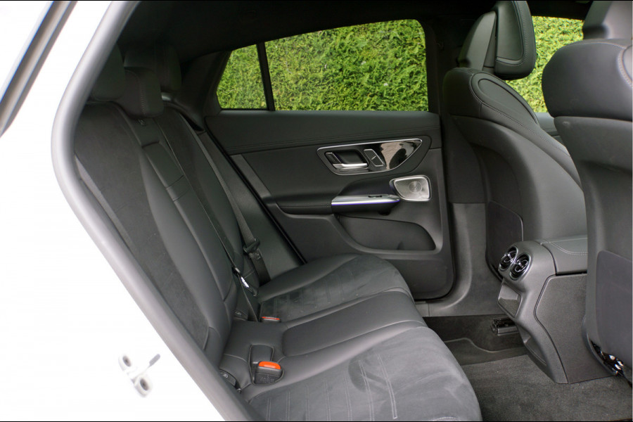 Mercedes-Benz GLC Coupé GLC 300 e 4MATIC AMG Line | Pano Burmester Distronic Memory Digital