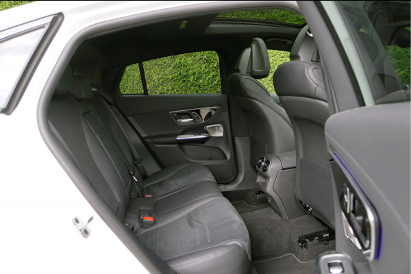 Mercedes-Benz GLC Coupé GLC 300 e 4MATIC AMG Line | Pano Burmester Distronic Memory Digital