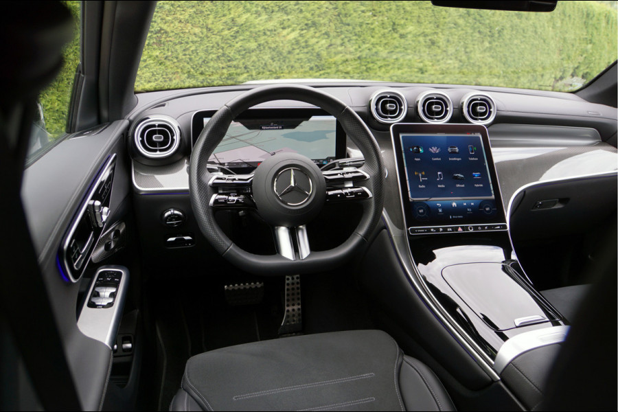Mercedes-Benz GLC Coupé GLC 300 e 4MATIC AMG Line | Pano Burmester Distronic Memory Digital