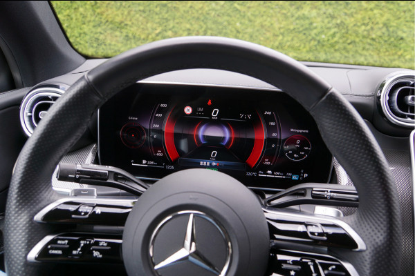 Mercedes-Benz GLC Coupé GLC 300 e 4MATIC AMG Line | Pano Burmester Distronic Memory Digital