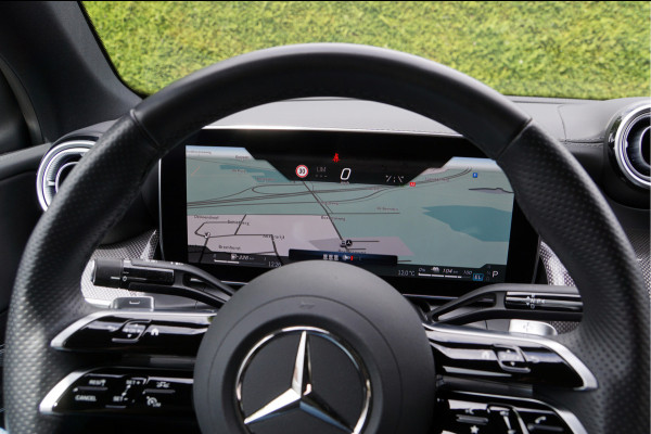 Mercedes-Benz GLC Coupé GLC 300 e 4MATIC AMG Line | Pano Burmester Distronic Memory Digital