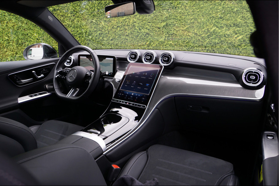 Mercedes-Benz GLC Coupé GLC 300 e 4MATIC AMG Line | Pano Burmester Distronic Memory Digital