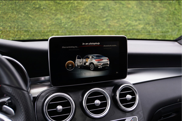 Mercedes-Benz GLC Coupé GLC 250 4MATIC AMG line | Schuifdak Burmester Memory Distronic Keyless