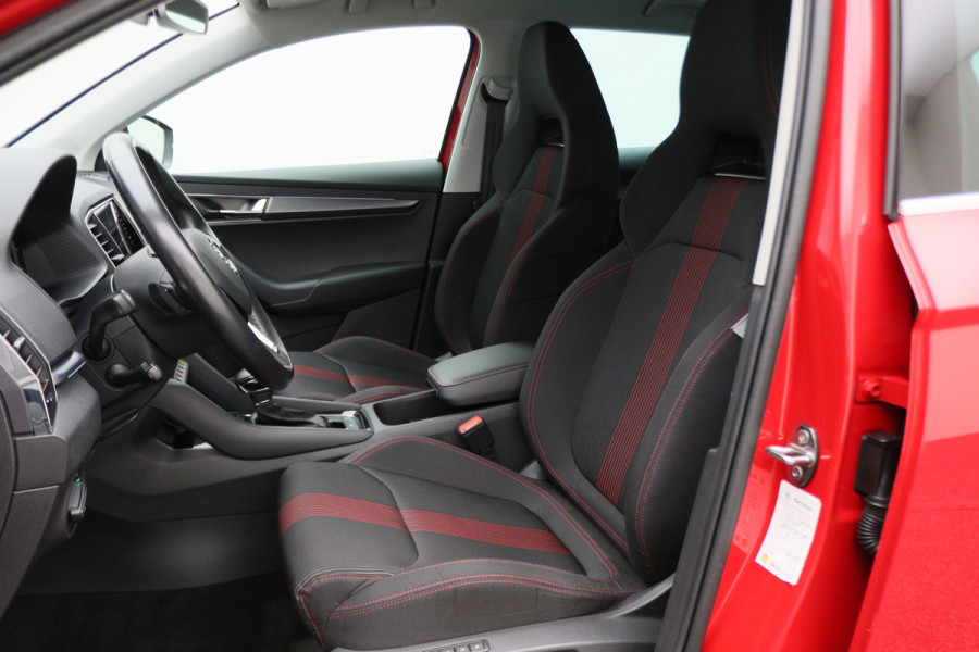 Škoda Karoq 1.0 TSI Style Business Automaat LED, Canton, Apple Carplay, Camera, ACC, Stuur-/Stoelverw., PDC
