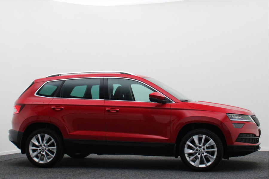 Škoda Karoq 1.0 TSI Style Business Automaat LED, Canton, Apple Carplay, Camera, ACC, Stuur-/Stoelverw., PDC