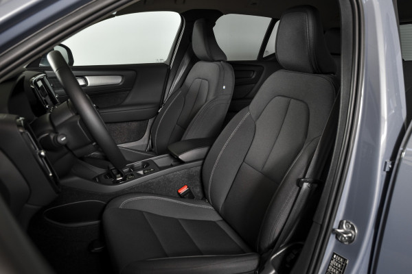 Volvo XC40 1.5 T4 Plug-in hybrid Inscription Expression | Dig. Cockpit | Adapt. Cruise | Stoel-+Stuurverw. | PDC | 360 Camera | NAV + App. Connect | ECC | Elek. Klep | LM 19" | 8514