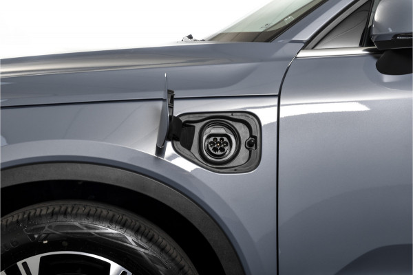 Volvo XC40 1.5 T4 Plug-in hybrid Inscription Expression | Dig. Cockpit | Adapt. Cruise | Stoel-+Stuurverw. | PDC | 360 Camera | NAV + App. Connect | ECC | Elek. Klep | LM 19" | 8514