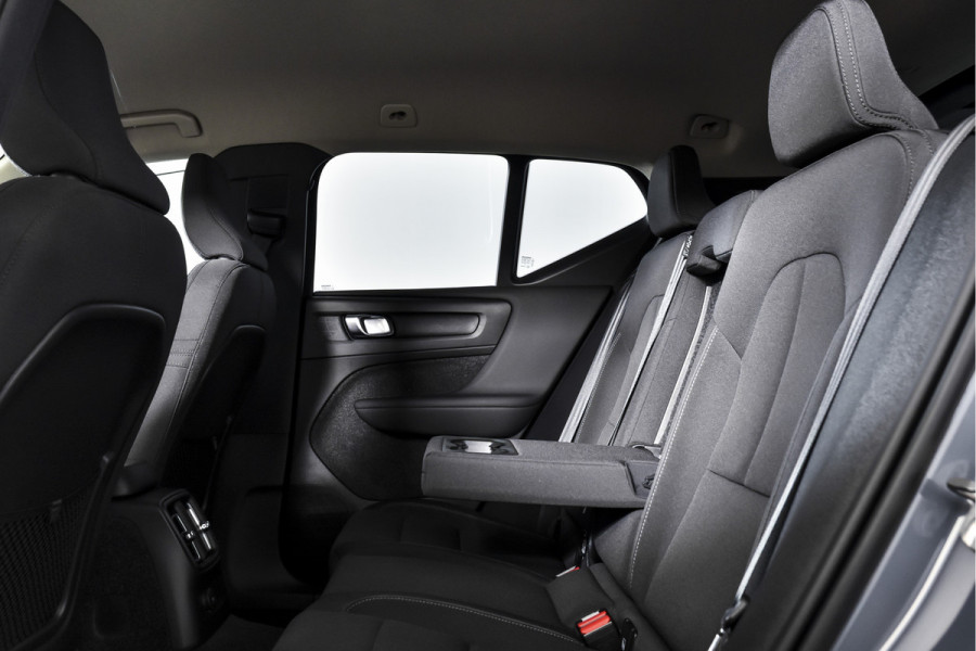 Volvo XC40 1.5 T4 Plug-in hybrid Inscription Expression | Dig. Cockpit | Adapt. Cruise | Stoel-+Stuurverw. | PDC | 360 Camera | NAV + App. Connect | ECC | Elek. Klep | LM 19" | 8514