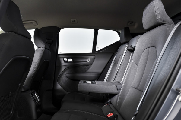Volvo XC40 1.5 T4 Plug-in hybrid Inscription Expression | Dig. Cockpit | Adapt. Cruise | Stoel-+Stuurverw. | PDC | 360 Camera | NAV + App. Connect | ECC | Elek. Klep | LM 19" | 8514