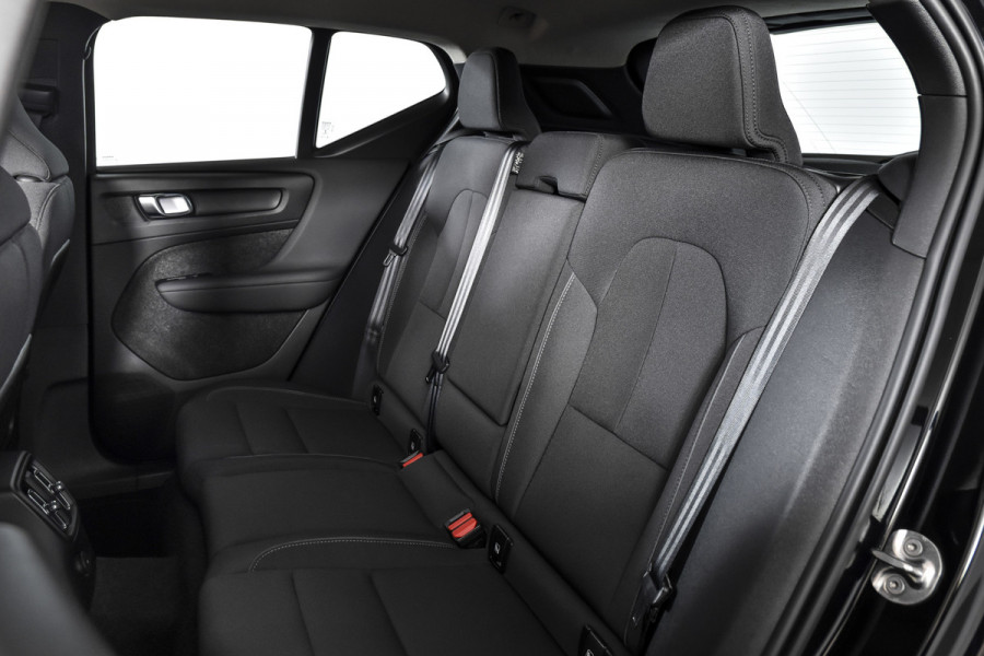 Volvo XC40 1.5 T4 Plug-in hybrid Inscription Expression | Dig. Cockpit | Adapt. Cruise | Stoel-+Stuurverw. | PDC | Camera | NAV + App. Connect | ECC | Elek. Klep | LM 18" | 4473