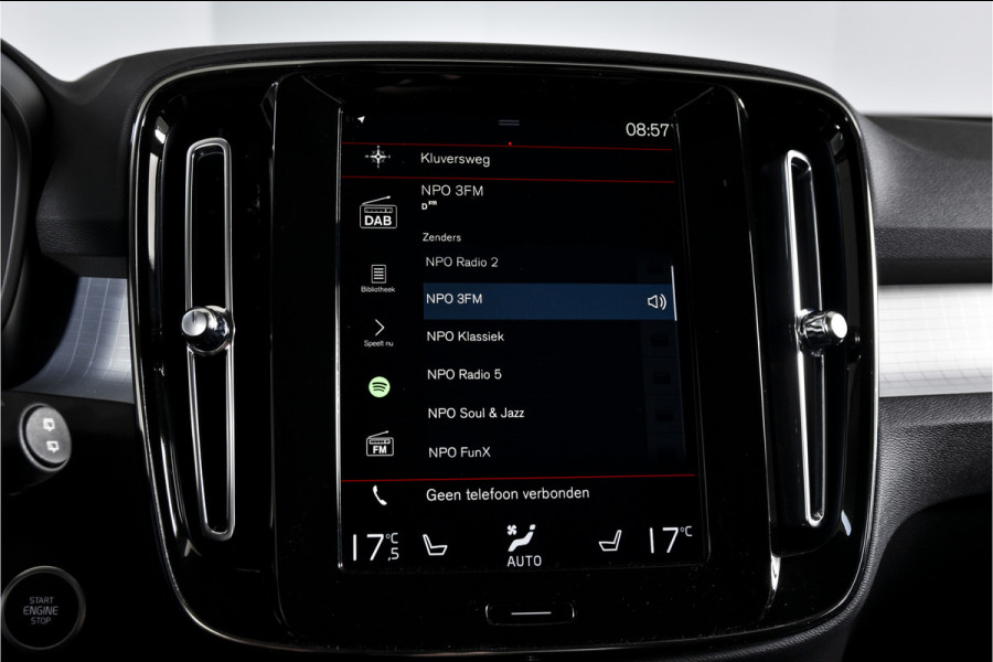 Volvo XC40 1.5 T4 Plug-in hybrid Inscription Expression | Dig. Cockpit | Adapt. Cruise | Stoel-+Stuurverw. | PDC | Camera | NAV + App. Connect | ECC | Elek. Klep | LM 18" | 4473