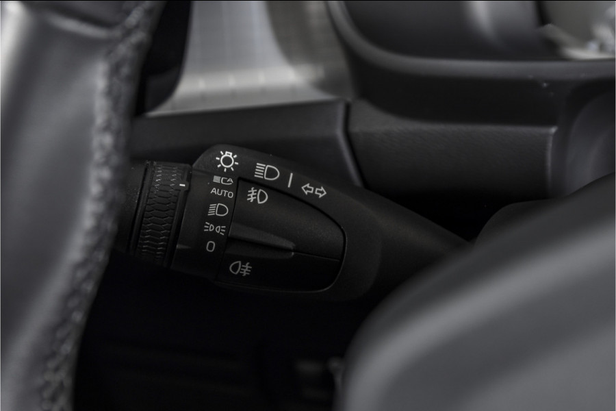 Volvo XC40 1.5 T4 Plug-in hybrid Inscription Expression | Dig. Cockpit | Adapt. Cruise | Stoel-+Stuurverw. | PDC | Camera | NAV + App. Connect | ECC | Elek. Klep | LM 18" | 4473