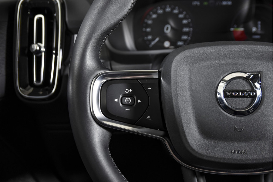Volvo XC40 1.5 T4 Plug-in hybrid Inscription Expression | Dig. Cockpit | Adapt. Cruise | Stoel-+Stuurverw. | PDC | Camera | NAV + App. Connect | ECC | Elek. Klep | LM 18" | 4473