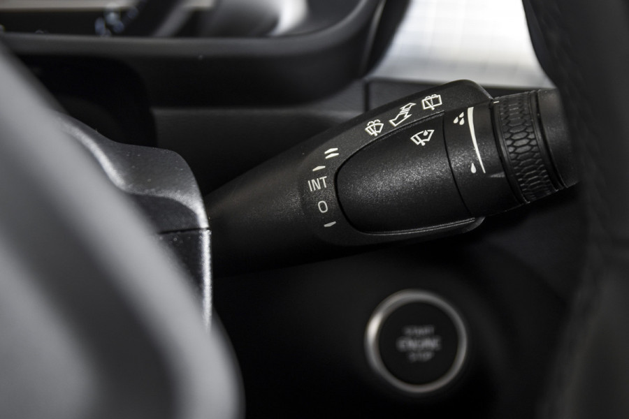 Volvo XC40 1.5 T4 Plug-in hybrid Inscription Expression | Dig. Cockpit | Adapt. Cruise | Stoel-+Stuurverw. | PDC | Camera | NAV + App. Connect | ECC | Elek. Klep | LM 18" | 4473