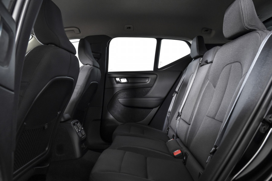 Volvo XC40 1.5 T4 Plug-in hybrid Inscription Expression | Dig. Cockpit | Adapt. Cruise | Stoel-+Stuurverw. | PDC | Camera | NAV + App. Connect | ECC | Elek. Klep | LM 18" | 4473