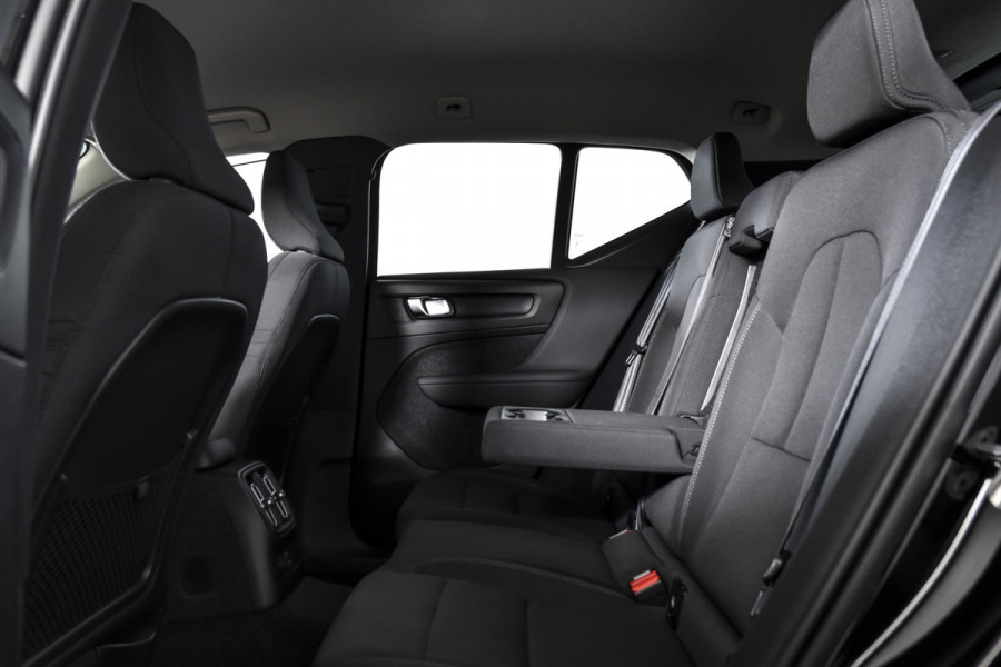 Volvo XC40 1.5 T4 Plug-in hybrid Inscription Expression | Dig. Cockpit | Adapt. Cruise | Stoel-+Stuurverw. | PDC | Camera | NAV + App. Connect | ECC | Elek. Klep | LM 18" | 4473