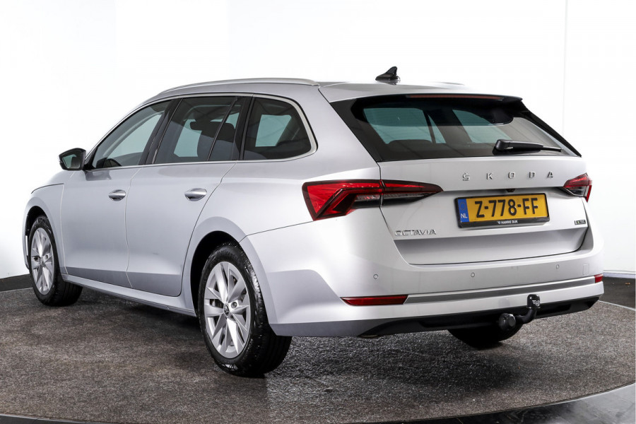 Škoda Octavia Combi 1.5 e-TSI 150 PK Business Edition - Automaat | Trekhaak | Cruise | Stoelverw. | PDC | Camera | NAV + App. Connect ECC | LM 17" |
