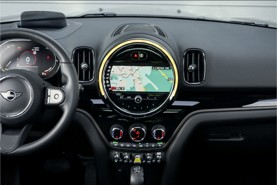 MINI Countryman Cooper S E ALL4 Classic Pano Leder Camera 19"