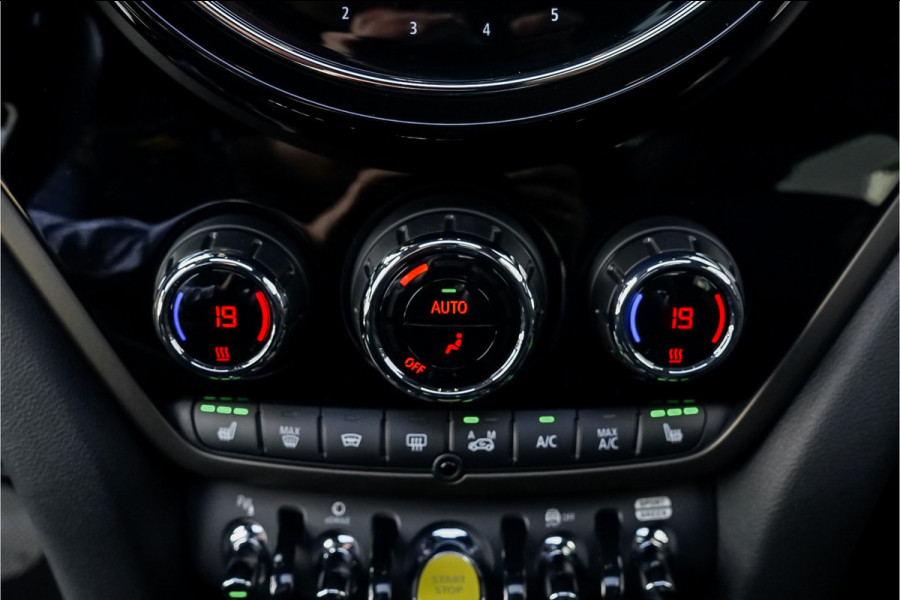 MINI Countryman Cooper S E ALL4 Classic Pano Leder Camera 19"