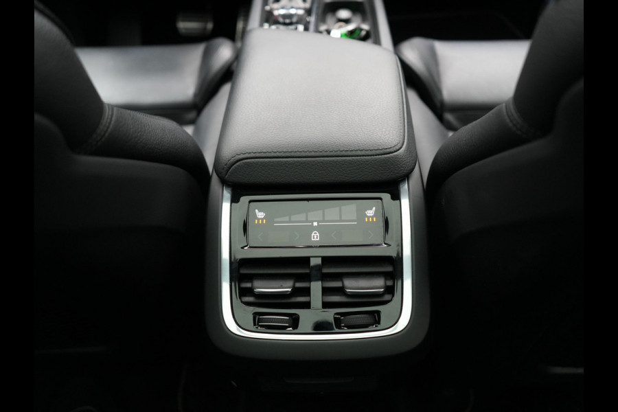 Volvo XC60 T6 R-Design AWD | Panodak | Trekhaak af Fabriek | Adaptive Cruise |Sportstoelen Memory | L.M. 19" | Harman/Kardon | 360 Camera | Carplay | DAB | Stoel & Stuurverwarming |