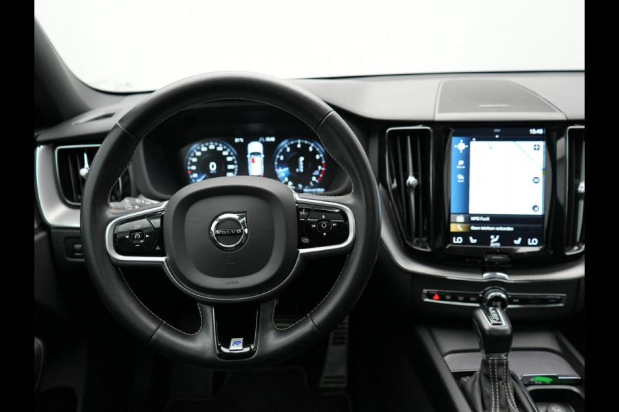 Volvo XC60 T6 R-Design AWD | Panodak | Trekhaak af Fabriek | Adaptive Cruise |Sportstoelen Memory | L.M. 19" | Harman/Kardon | 360 Camera | Carplay | DAB | Stoel & Stuurverwarming |