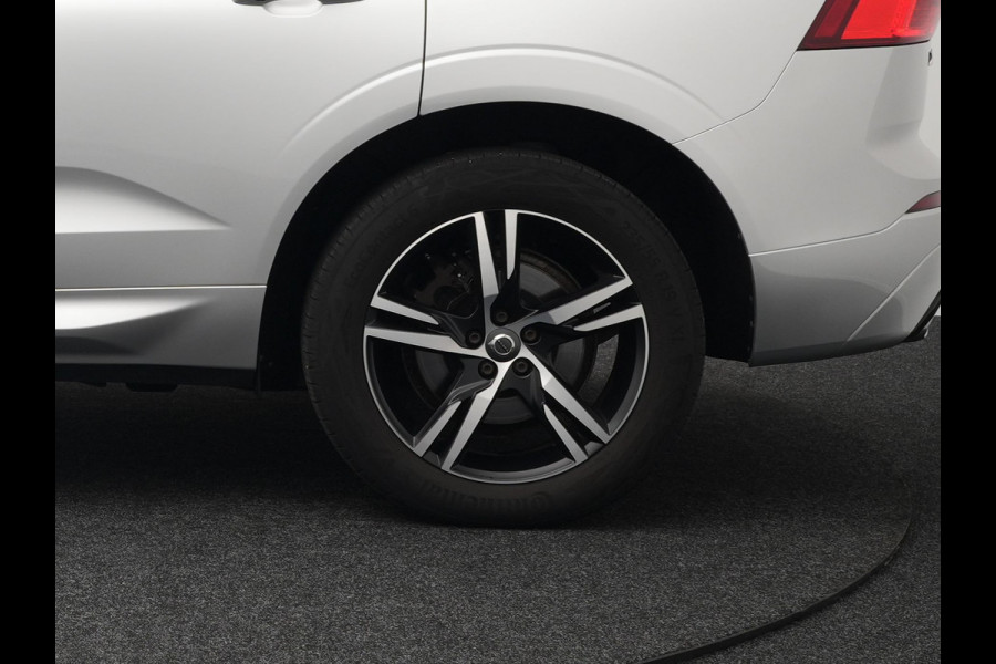 Volvo XC60 T6 R-Design AWD | Panodak | Trekhaak af Fabriek | Adaptive Cruise |Sportstoelen Memory | L.M. 19" | Harman/Kardon | 360 Camera | Carplay | DAB | Stoel & Stuurverwarming |