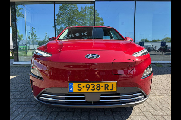 Hyundai Kona EV Comfort 64 kWh - Automaat - Navi - Climate - Parkeerhulp - Winterpakket