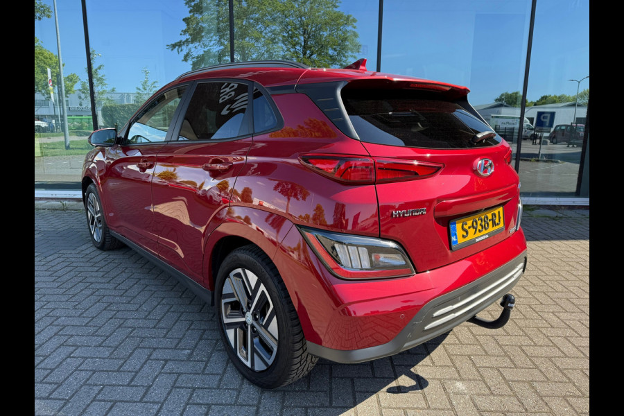 Hyundai Kona EV Comfort 64 kWh - Automaat - Navi - Climate - Parkeerhulp - Winterpakket