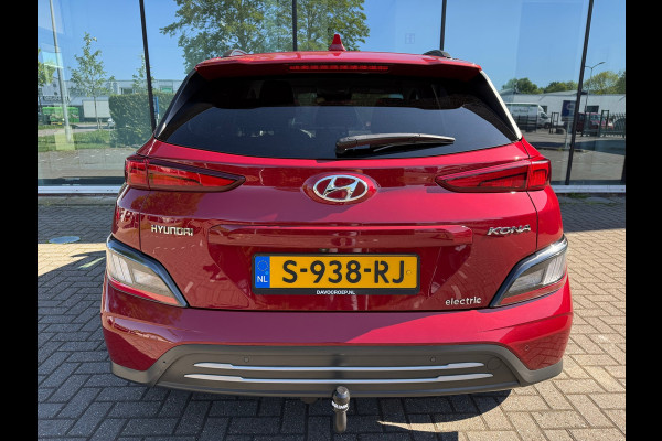 Hyundai Kona EV Comfort 64 kWh - Automaat - Navi - Climate - Parkeerhulp - Winterpakket