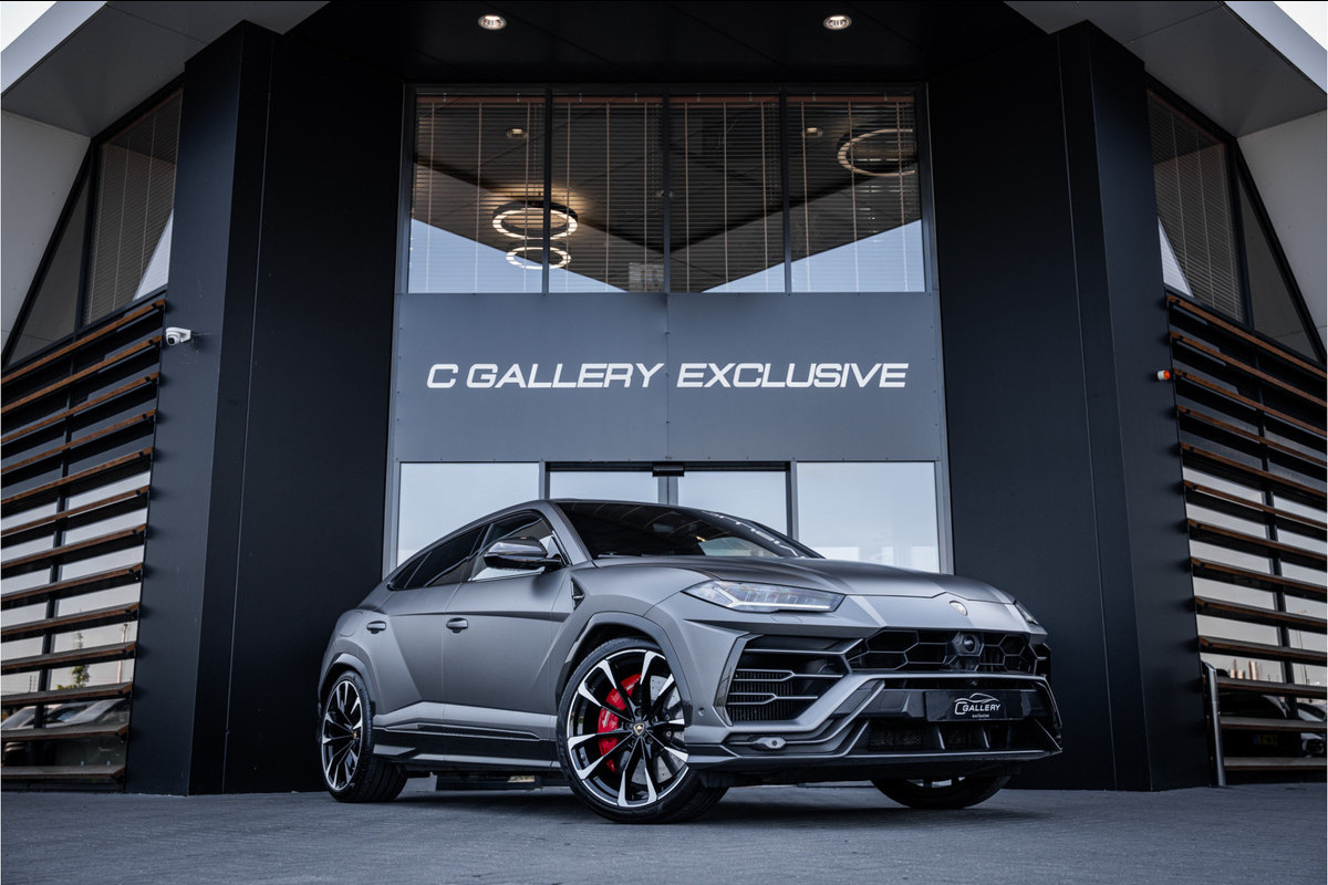 Lamborghini Urus 4.0 V8 - Panorama | Original Matte | 23'inch | B&O Lamborghini Urus 4.0 V8 - Panorama | Original Matte | 23'inch | B&O