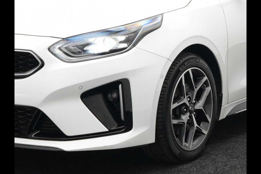 Kia ProCeed 1.4 T-GDI GT-Line 140pk Automaat | Adaptive Cruise | JBL Sound | Virtual Cockpit |  Apple Carplay | Camera | Sportstoelen | Keyless | El . Achterklep | LED |