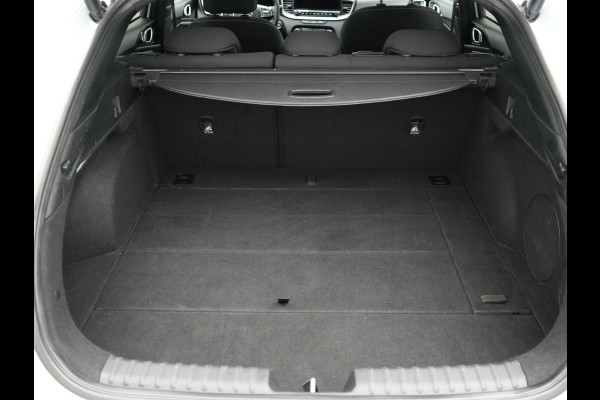 Kia ProCeed 1.4 T-GDI GT-Line 140pk Automaat | Adaptive Cruise | JBL Sound | Virtual Cockpit |  Apple Carplay | Camera | Sportstoelen | Keyless | El . Achterklep | LED |