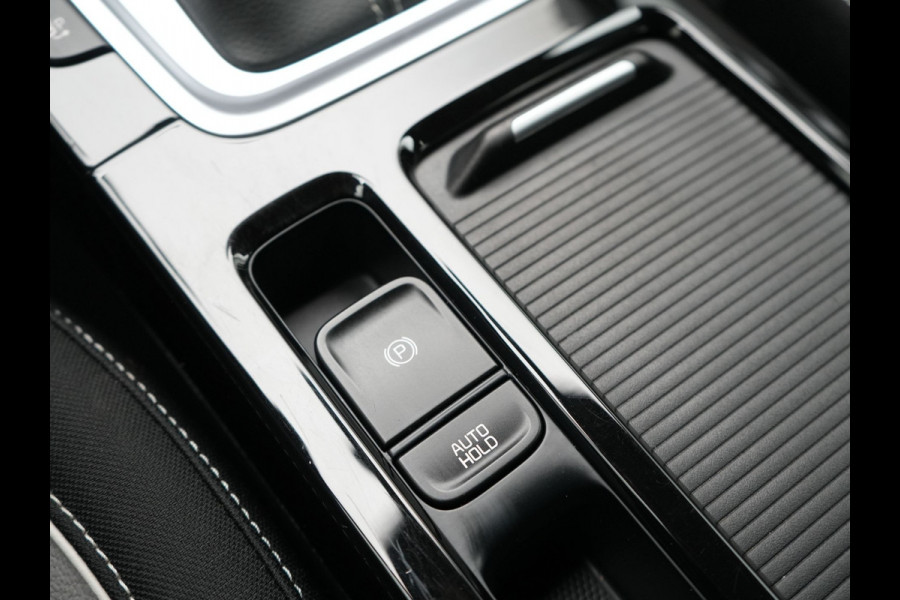 Kia ProCeed 1.4 T-GDI GT-Line 140pk Automaat | Adaptive Cruise | JBL Sound | Virtual Cockpit |  Apple Carplay | Camera | Sportstoelen | Keyless | El . Achterklep | LED |
