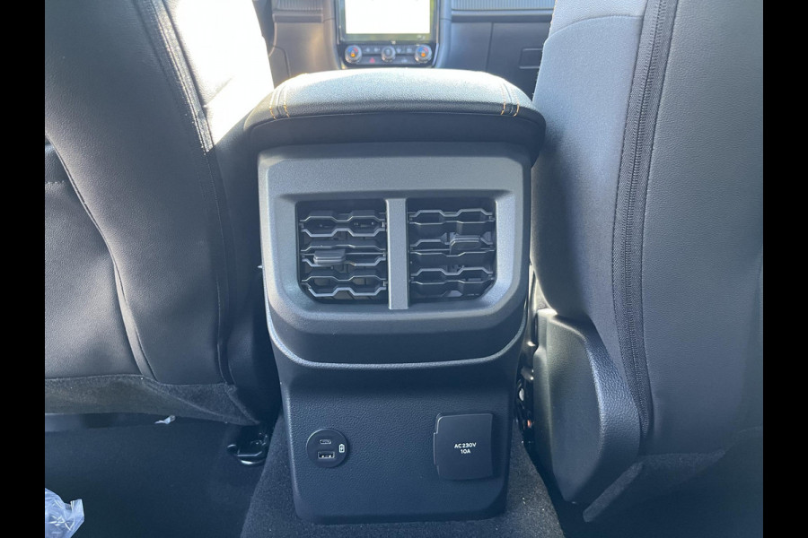 Ford Ranger 2.3 PHEV Wildtrak Double Cab 281pk | 5 persoons! | Technology Pack Plus Trailer | Cargo Area Pack | Power Rollertop | Prijs excl. BTW incl. BPM | laadkabel mode 3 16A