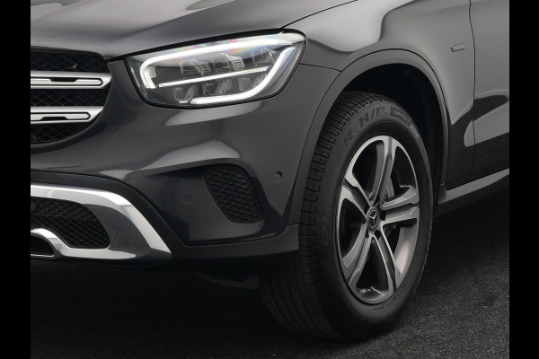 Mercedes-Benz GLC 300e 4MATIC Premium Plug In Hybrid 320pk PHEV | Trekhaak af fabriek | Apple Carplay | Keyless | DAB | Lederen Sportstoelen | Navi Full Map | BLIS |