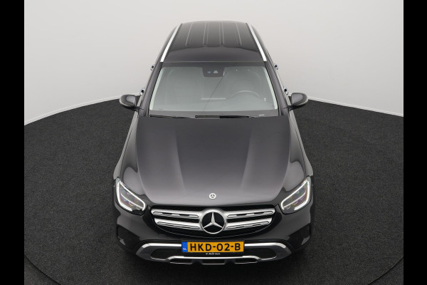 Mercedes-Benz GLC 300e 4MATIC Premium Plug In Hybrid 320pk PHEV | Trekhaak af fabriek | Apple Carplay | Keyless | DAB | Lederen Sportstoelen | Navi Full Map | BLIS |