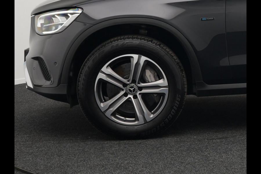 Mercedes-Benz GLC 300e 4MATIC Premium Plug In Hybrid 320pk PHEV | Trekhaak af fabriek | Apple Carplay | Keyless | DAB | Lederen Sportstoelen | Navi Full Map | BLIS |