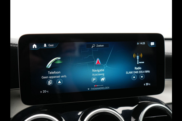 Mercedes-Benz GLC 300e 4MATIC AMG Night Plug in Hybrid 320pk | PHEV | Panodak | Trekhaak af Fabriek | Carplay | Navi | Camera | Spraakbediening | DAB | Stoelverwarming | Cruise Control |