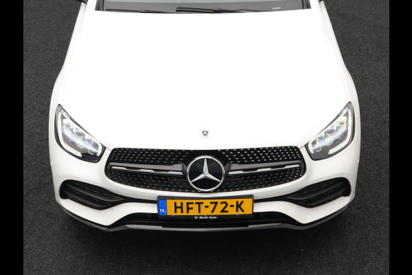 Mercedes-Benz GLC 300e 4MATIC AMG Night Plug in Hybrid 320pk | PHEV | Panodak | Trekhaak af Fabriek | Carplay | Navi | Camera | Spraakbediening | DAB | Stoelverwarming | Cruise Control |