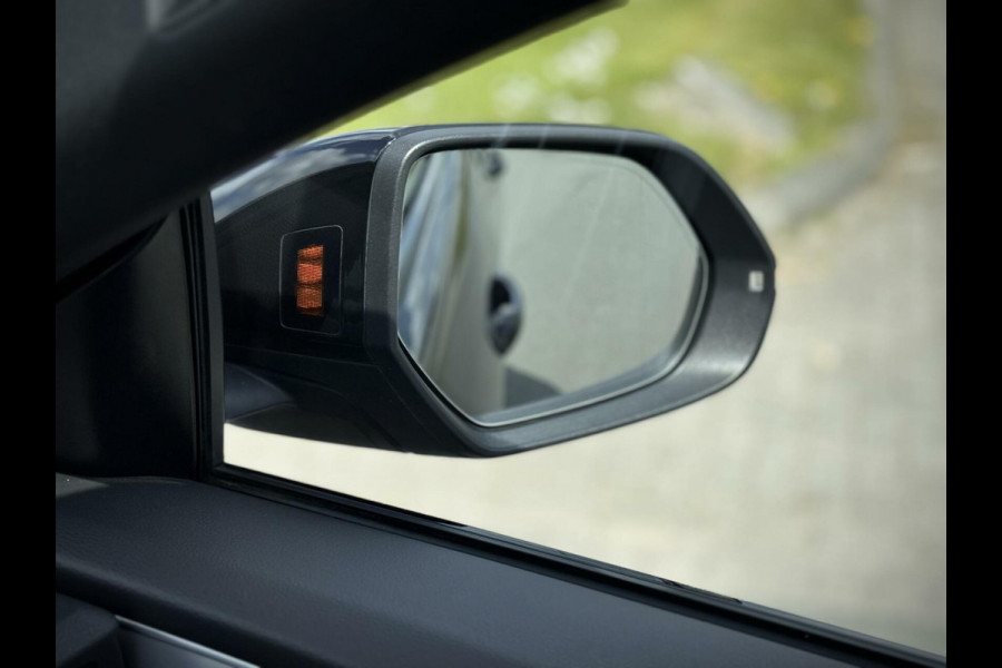 Audi Q8 55 TFSI e quattro S-Line Panoramadak|B&O|Keyless|Head-Up|Camera 360°|Matrix