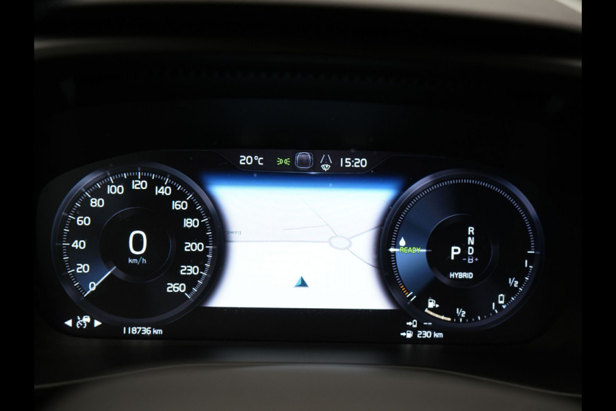 Volvo XC40 T5 Recharge Inscription Plug In Hybrid 261pk PHEV | Trekhaak af Fabriek | Adaptive Cruise | Lederen Sportstoelen Memory | Harman Kardon | Pilot Assist | Camera | 19"L.M |