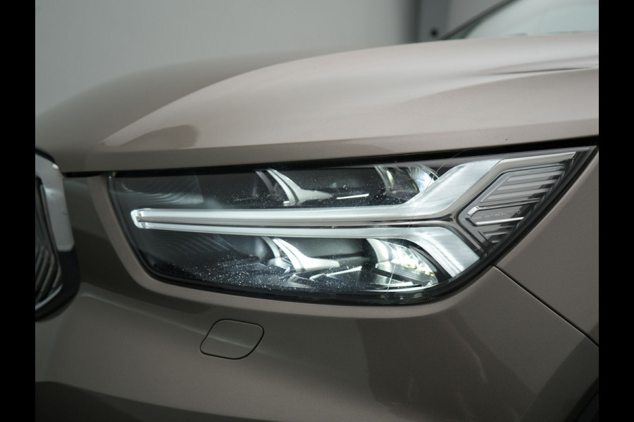 Volvo XC40 T5 Recharge Inscription Plug In Hybrid 261pk PHEV | Trekhaak af Fabriek | Adaptive Cruise | Lederen Sportstoelen Memory | Harman Kardon | Pilot Assist | Camera | 19"L.M |