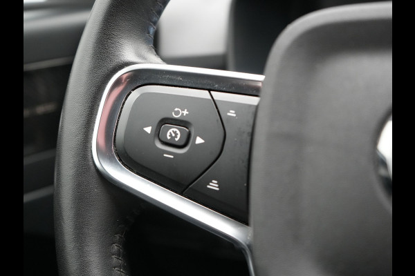 Volvo XC40 T5 Recharge Inscription Plug In Hybrid 261pk PHEV | Trekhaak af Fabriek | Adaptive Cruise | Lederen Sportstoelen Memory | Harman Kardon | Pilot Assist | Camera | 19"L.M |