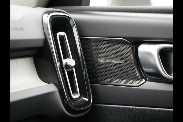 Volvo XC40 T5 Recharge Inscription Plug In Hybrid 261pk PHEV | Trekhaak af Fabriek | Adaptive Cruise | Lederen Sportstoelen Memory | Harman Kardon | Pilot Assist | Camera | 19"L.M |