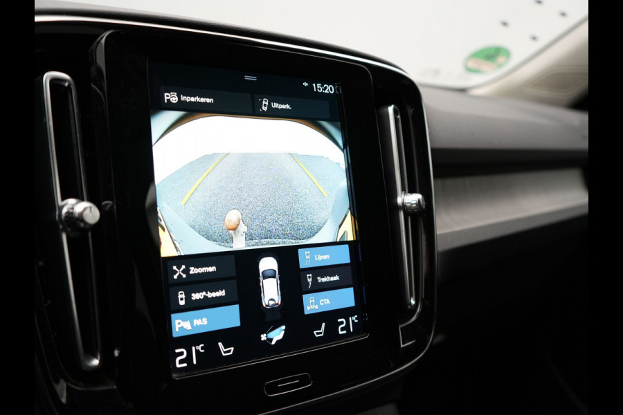 Volvo XC40 T5 Recharge Inscription Plug In Hybrid 261pk PHEV | Trekhaak af Fabriek | Adaptive Cruise | Lederen Sportstoelen Memory | Harman Kardon | Pilot Assist | Camera | 19"L.M |