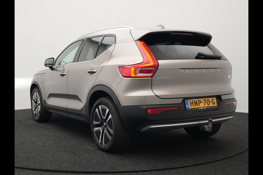 Volvo XC40 T5 Recharge Inscription Plug In Hybrid 261pk PHEV | Trekhaak af Fabriek | Adaptive Cruise | Lederen Sportstoelen Memory | Harman Kardon | Pilot Assist | Camera | 19"L.M |